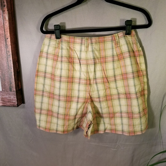 Liz Claiborne Vintage plaid shorts - Picture 6 of 6